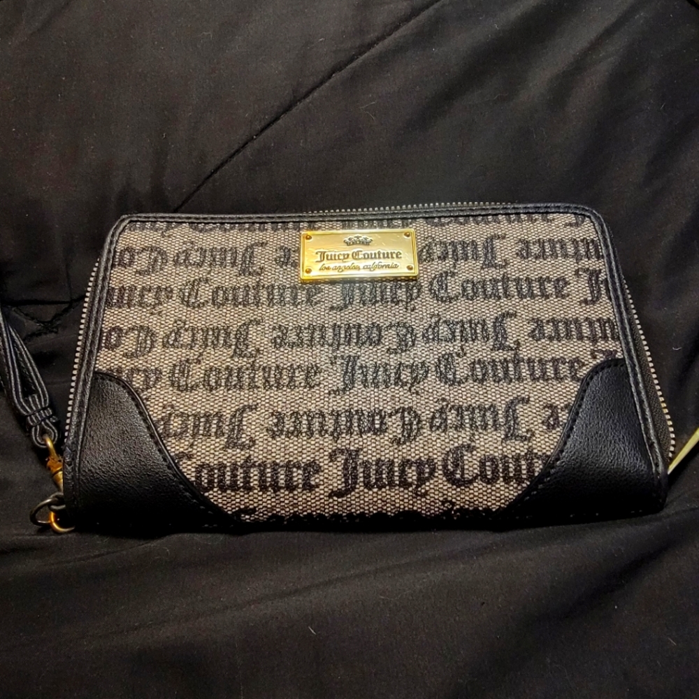 Juicy Couture Wallet